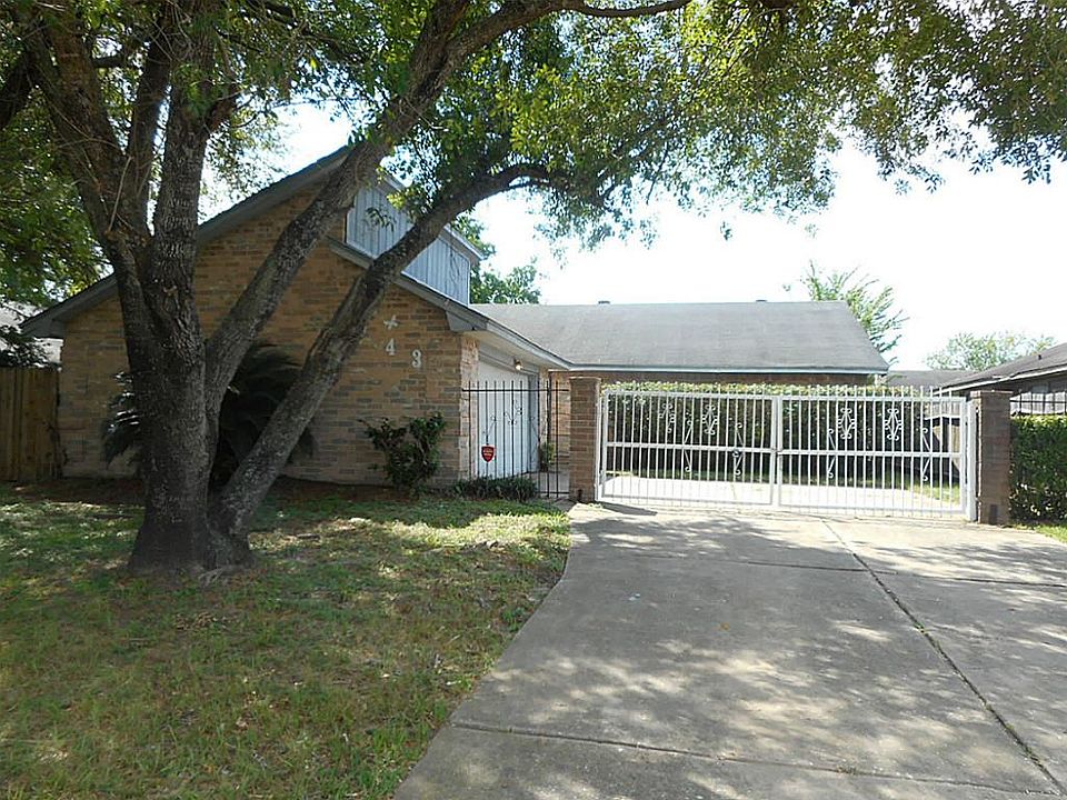 1st image of 8743 Yvonne Dr