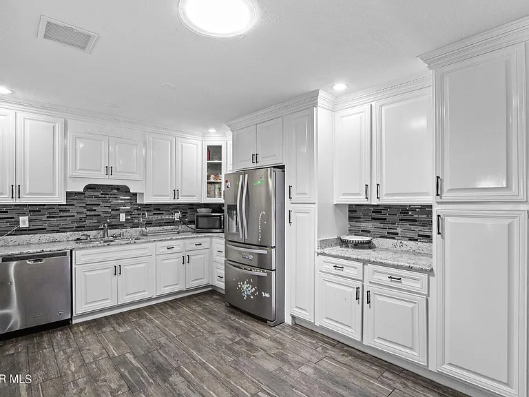 359 Mary Jeanne Ln — Photo 12