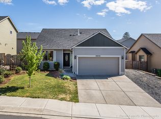 59534 Whiteoak Dr, Saint Helens, OR 97051