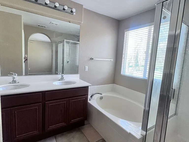 33405 Wallace Way — Photo 10