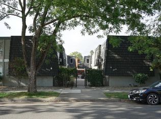 2420 S St #9, Sacramento, CA