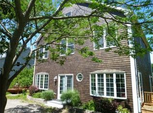 21 Cliff Rd, Gloucester, MA 01930