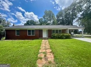 100 Victoria St, Commerce, GA 30529