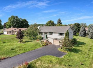 6128 Dover Ln, Traverse City, MI 49685