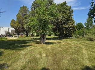 2 White Swan Ln, Twin Bridges, MT 59754