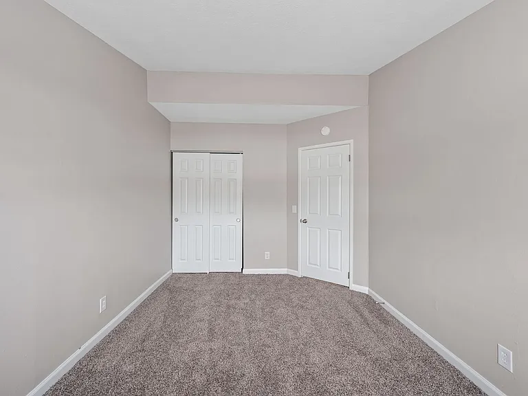 Village Square Townhomes — Photo 18