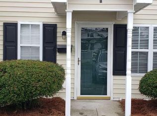 3101 Bridges St APT B, Morehead City, NC 28557