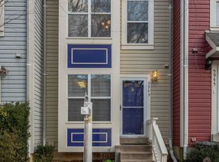 5943 Dungeness Ln, Alexandria, VA 22315