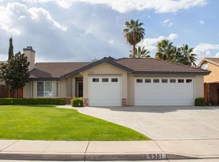 5301 Secretariat Ln, Bakersfield, CA 93312