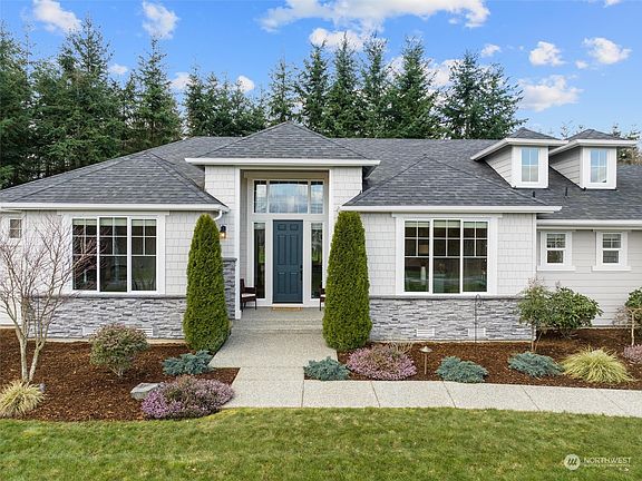 2nd image of 16710 63rd Avenue NW