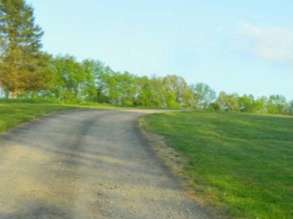 5th image of Twenty Acre Ln