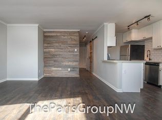 3020 SW Avalon Way, Seattle, WA 98126