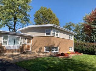 309 W Glengate Ave, Chicago Heights, IL 60411