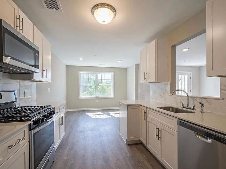 85 Main St East Brunswick, NJ, 08816 Apartments for Rent Zillow