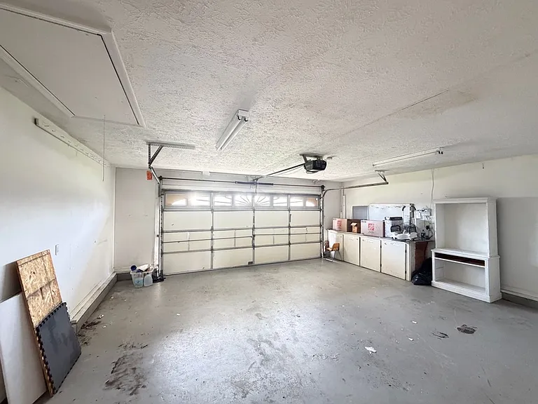 4034 Kristanna Dr — Photo 34