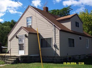 1408 Main St, Manistee, MI 49660
