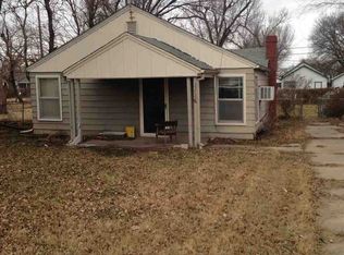 2215 S Santa Fe Ave, Wichita, KS 67211