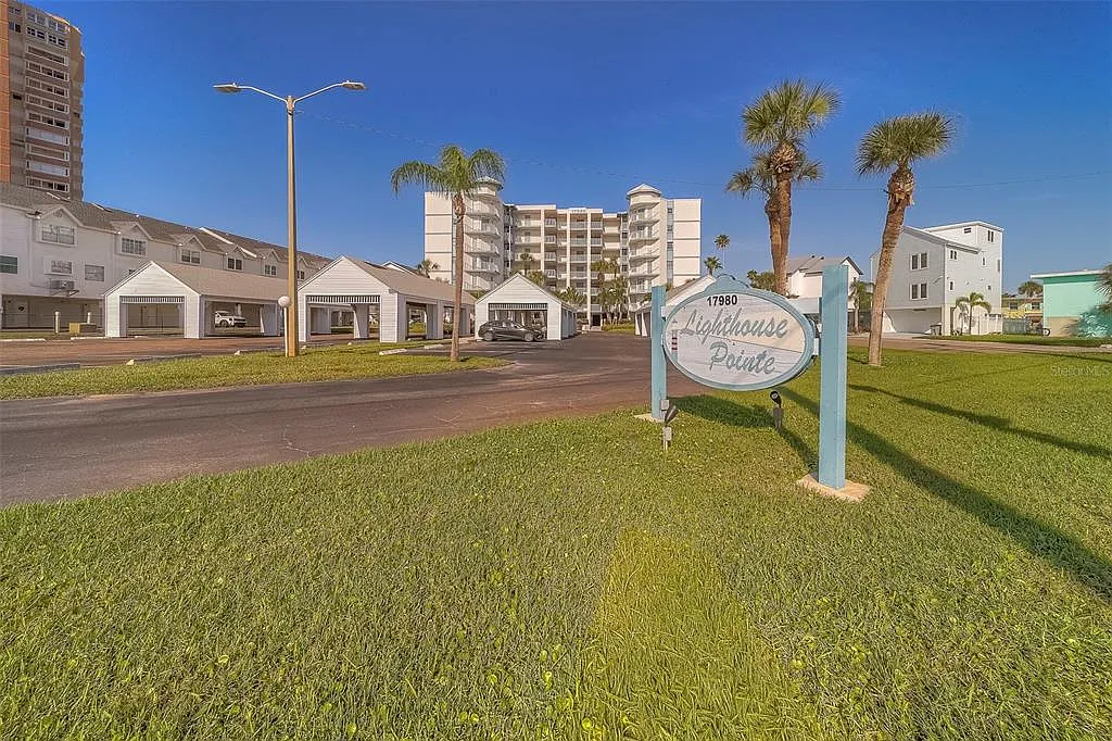 Building Photo - 17980 Gulf Blvd #402