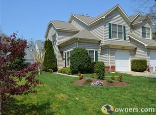 102 Chinaberry Way, Yorktown, VA 23692