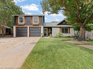 712 Vaughn Dr, Burleson, TX 76028