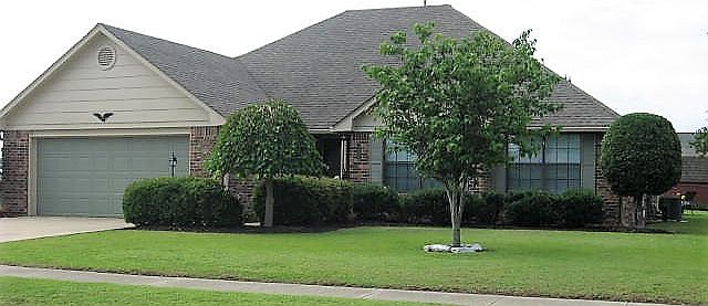 1st image of 1145 Mayfair Ln