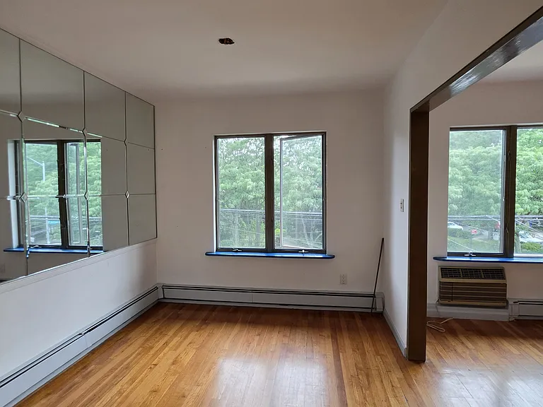 64-73 Alderton St #3 — Photo 6