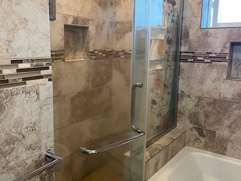 1692 Lewalani Dr — Photo 3