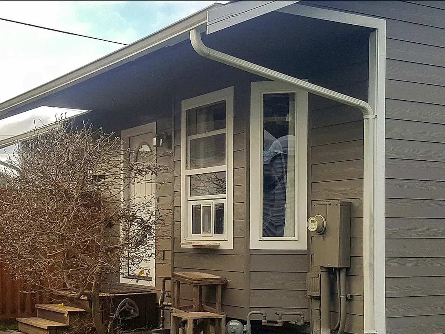 4900 Amigo Ct — Photo 2