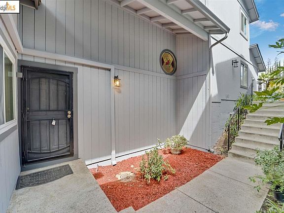 2nd image of 7397 Tulare Hill Dr