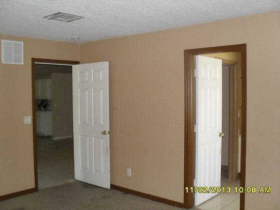 4th image of 1849 SW Millikin Ave