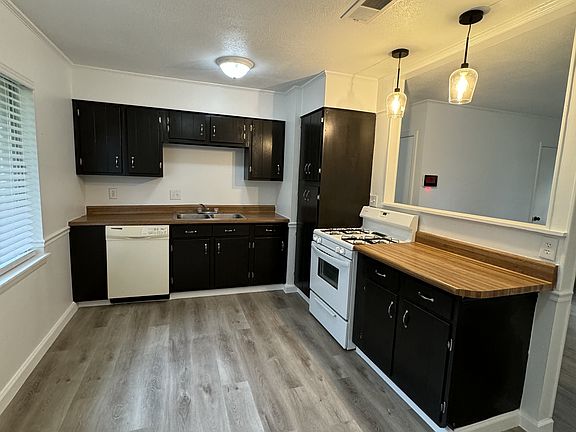 2nd image of 7005 Denver Dr