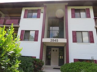 2845 Windsor Dr APT 201, Falls Church, VA 22042