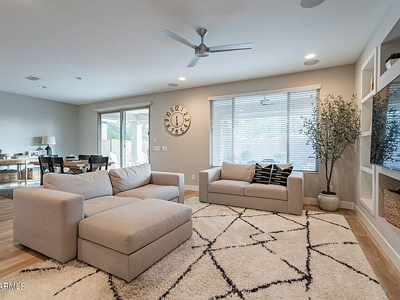 4th image of 2815 E TINA Drive