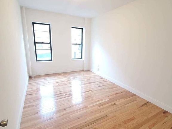 3rd image of 993 Carroll St APT B7