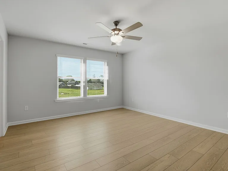 165 Labrador Ln — Photo 14