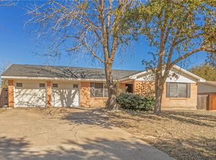 103 Redmond Dr, College Station, TX 77840