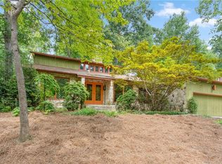 1205 Valleymede Rd, Greensboro, NC 27410