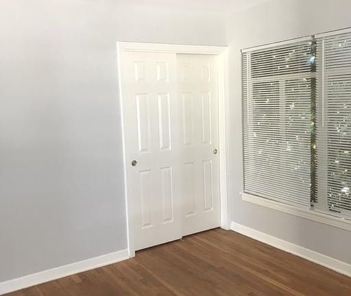 5th image of 2211 W Mistletoe Ave #2