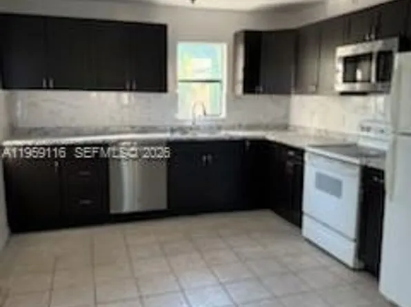 1704 SW 43rd Ave, Fort Lauderdale, FL 33317