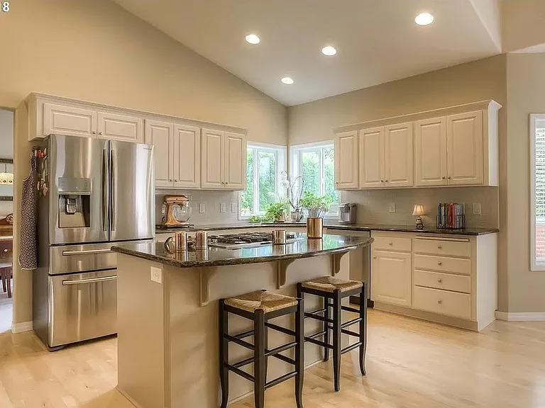 5919 Poppy Hills St SE — Photo 4