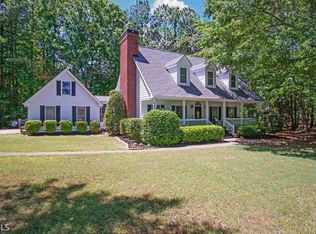 19 Inland Ct, Newnan, GA 30263