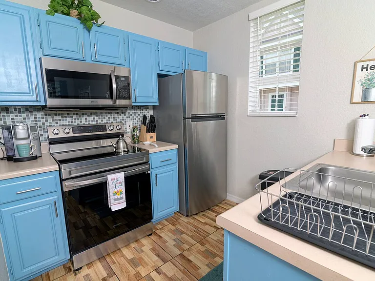 4009 Venetian Bay Dr #101 — Photo 26