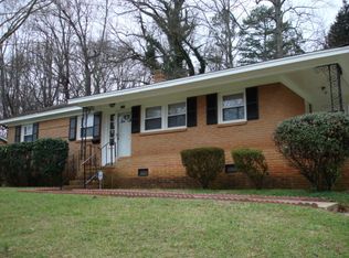 3121 Sudbury Rd, Charlotte, NC 28205