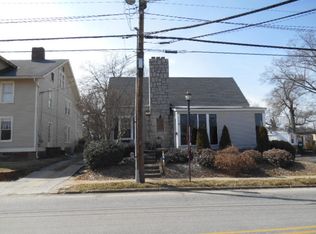 129 N Tradd St, Statesville, NC 28677