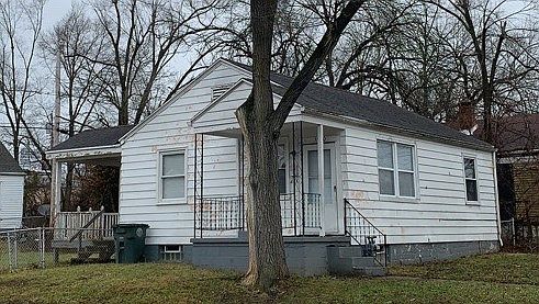 1st image of 1950 Bohemian Ave