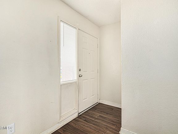 3rd image of 3810 N MARYVALE Parkway #1056