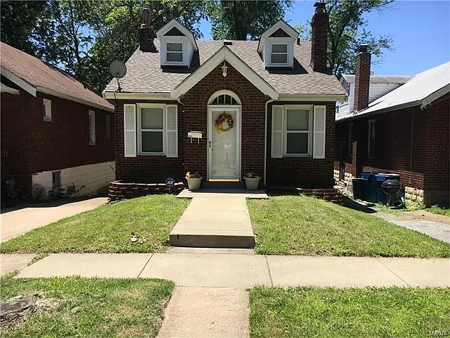 6906 Greenway Ave photo 1