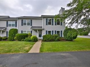 1504 Briarwood Ln, Bethlehem, PA 18020