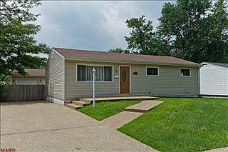 3rd image of 1100 Penhurst Dr