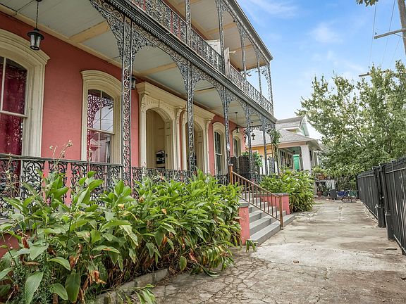3rd image of 1235 Saint Andrew St #505850F41